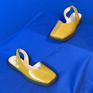 Chic Mustard Slingback Flats